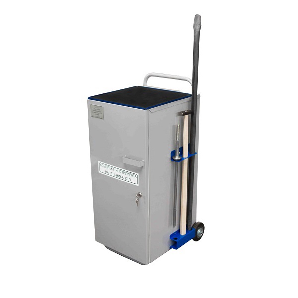 Комплект приборов и инструмента начальника 