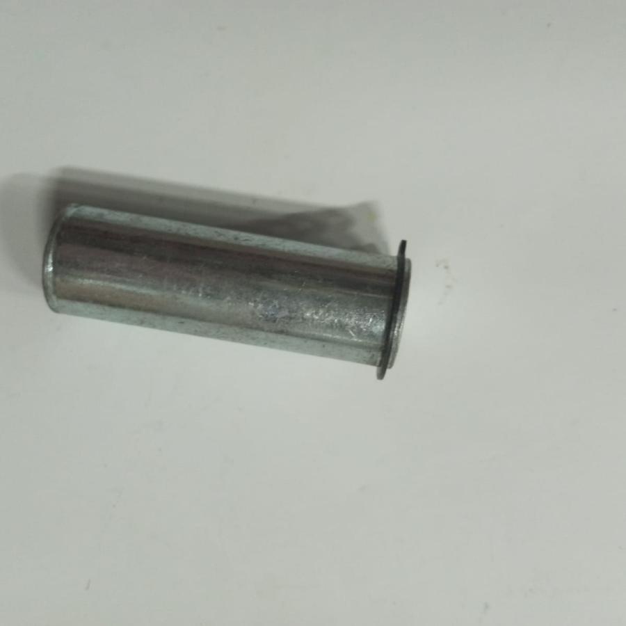 З/ч Палец ролика ведущего шкива диаметр 30мм