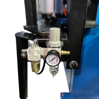 System SS-26 Шиномонтажный автоматический стенд SS-26 + H + B с третьей рукой и взрывной накачкой