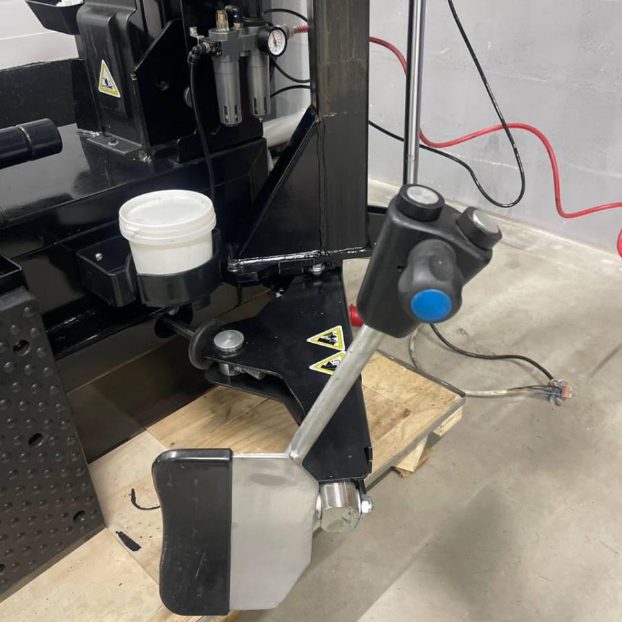 Супер автоматический шиномонтажный станок 