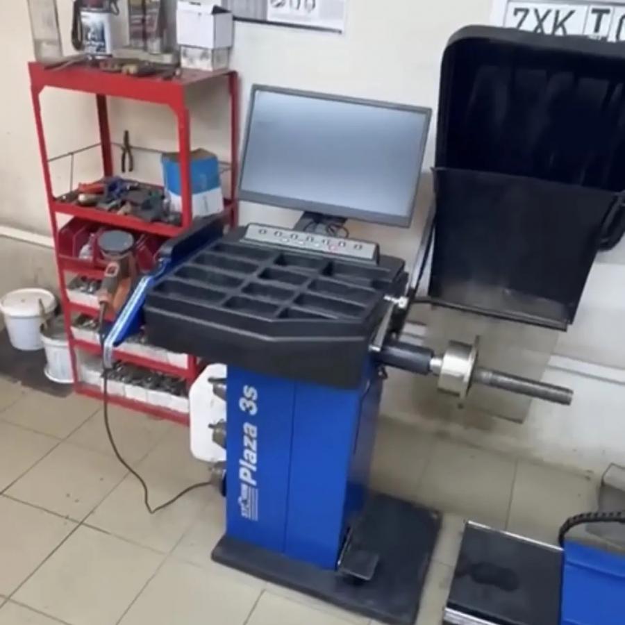 БУ Балансировочный станок Сторм Плаза 3С (4210218)